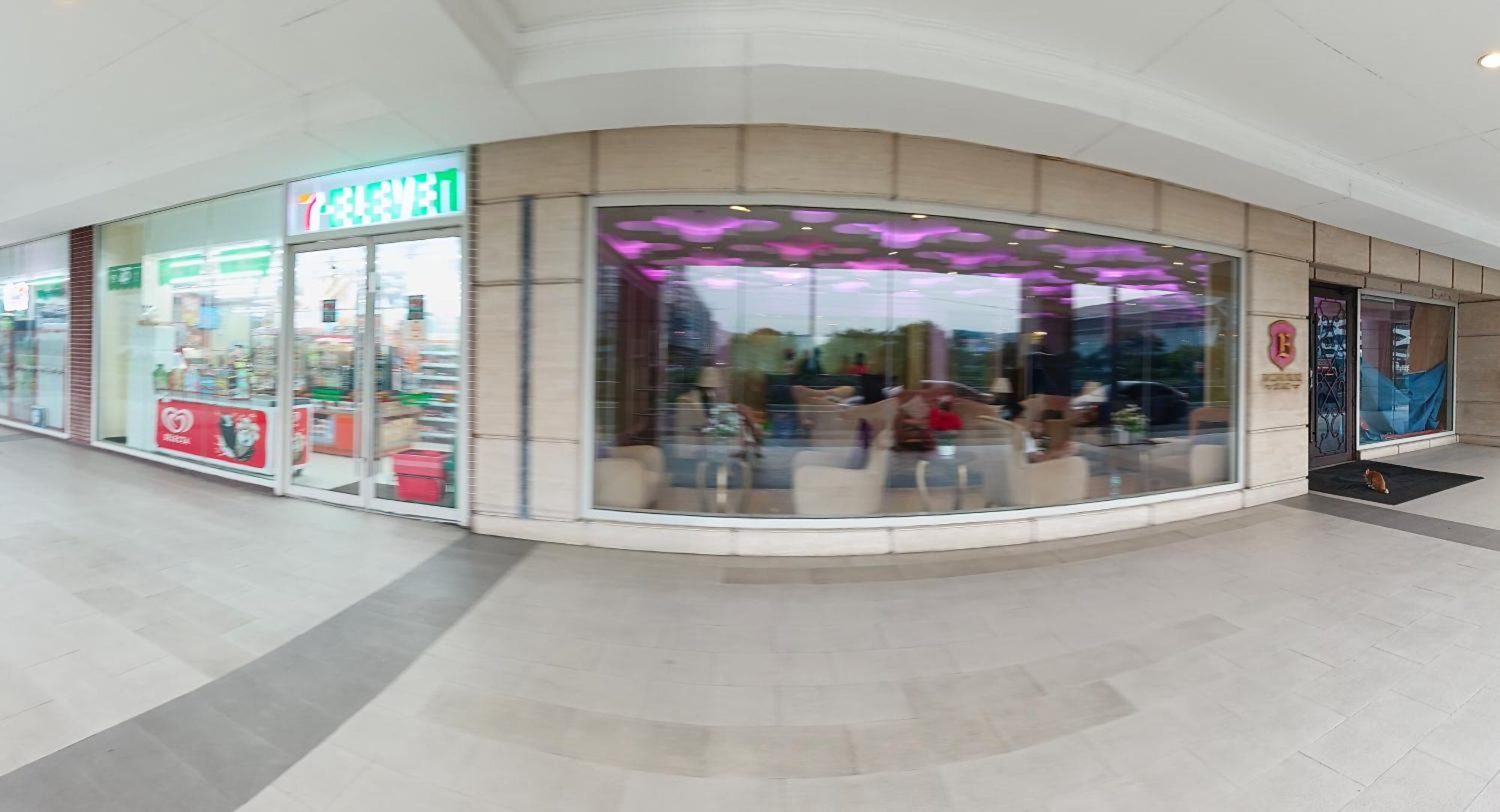 Monarch Parksuites - Balmoral Place Paranaque City Exterior foto